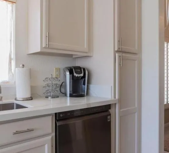 Charming 2br In Prime Location Holiday home *